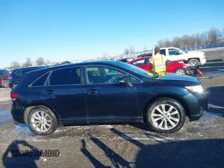 2013 Toyota Venza LE with VIN 4T3ZA3BB6DU068311, listed as a IAAI auction lot 41341099 with 194,505 mi miles. Bid and sale history available at carsss.com. Image 13.