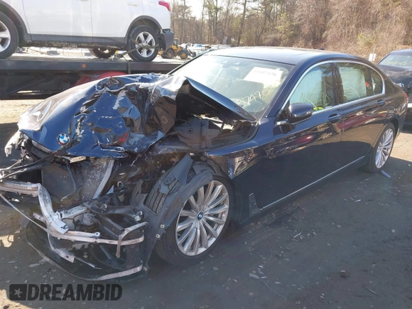 2018 BMW 7 Series 740i xDrive with VIN WBA7E4C54JGV23736, listed as a IAAI auction lot 41457470 with 70,243 mi miles. Bid and sale history available at carsss.com. Image 17.