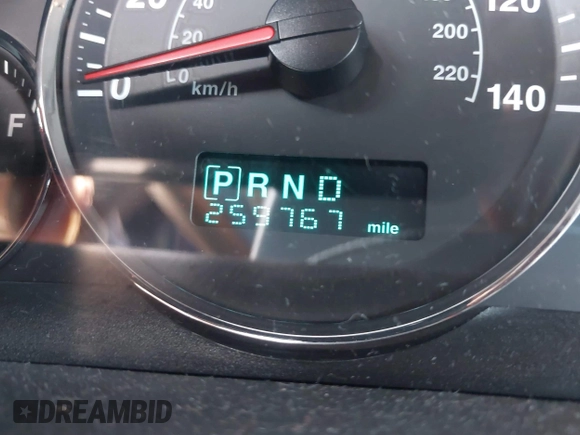 2007 Jeep Grand Cherokee Laredo with VIN 1J8GR48K77C582875, listed as a IAAI auction lot 42061653 with 259,767 mi miles. Bid and sale history available at carsss.com. Image 15.