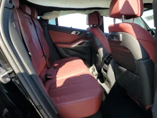 2022 BMW X6 xDrive40i with VIN 5UXCY6C01N9K65807, listed as a Copart auction lot 84708104 with 0 mi miles and Salvage Title. Bid and sale history available at carsss.com. Image 11.