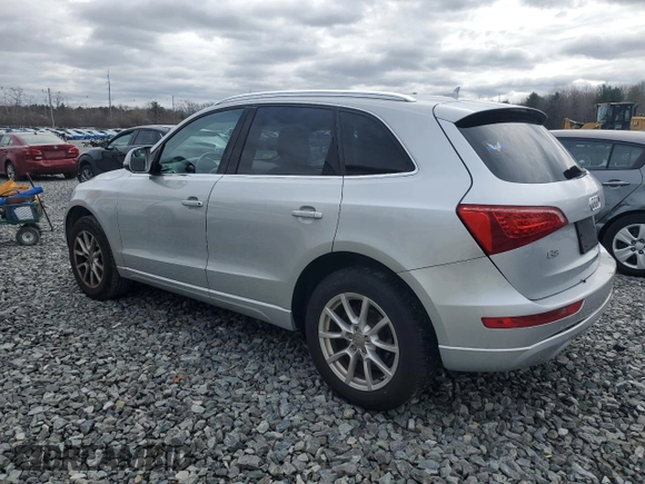 2011 Audi Q5 Premium Plus with VIN WA1LFAFPXBA080999, listed as a Copart auction lot 50189575 with 174,521 mi miles and Clean Title. Bid and sale history available at DreamBid. Image 2.