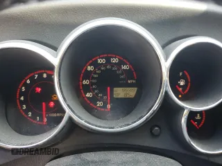 2004 Pontiac Vibe GT with VIN 5Y2SN62L14Z403135, listed as a Copart auction lot 68229654 with 186,589 mi miles and Salvage Title. Bid and sale history available at carsss.com. Image 9.