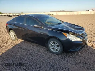2013 Hyundai Sonata GLS z VIN 5NPEB4AC6DH777730, wystawiony jako Copart lot #56225095 z przebiegiem 108 753 mil mil oraz Szkoda całkowita • Salvage title. Historia ofert i sprzedaży dostępna na DreamBid. Obrazek 4.