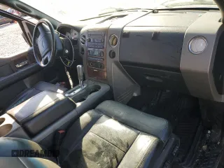 2004 Ford F-150 XL z VIN 1FTPX12594NC16382, wystawiony jako Copart lot #45182485 z przebiegiem 145 554 mil mil oraz Czysty tytuł • Clean title. Historia ofert i sprzedaży dostępna na DreamBid. Obrazek 8.