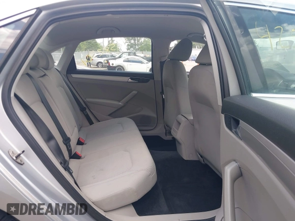 2016 Volkswagen Passat S with VIN 1VWAT7A33GC040009, listed as a IAAI auction lot 42582361 with 91,961 mi miles and . Bid and sale history available at DreamBid. Image 8.