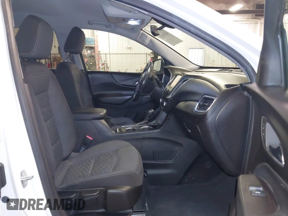 2018 Chevrolet Equinox LT with VIN 2GNAXSEV1J6129252, listed as a IAAI auction lot 41676676 with 112,909 mi miles and . Bid and sale history available at carsss.com. Image 5.