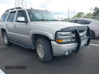 2005 Chevrolet Tahoe LT z VIN 1GNEK13TX5R179282, wystawiony jako IAAI lot #42006441 z przebiegiem 245 118 mil mil oraz . Historia ofert i sprzedaży dostępna na DreamBid. Obrazek 1.