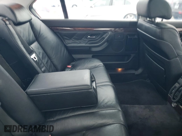 1997 BMW 7 Series 740il with VIN WBAGJ8320VDL44402, listed as a Copart auction lot 88988165 with 167,187 mi miles and Clean Title. Bid and sale history available at carsss.com. Image 10.