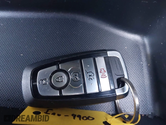 2021 Ford Expedition XLT с VIN 1FMJU1JT1MEA53043, выставлен на аукционе IAAI как лот 40342281 с пробегом 20 800 миль миль и . История ставок и продаж доступна на DreamBid. Изображение 11.