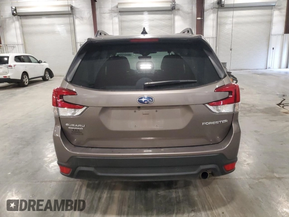 2024 Subaru Forester Limited with VIN JF2SKALC0RH404172, listed as a Copart auction lot 60431255 with 22,348 mi miles and Salvage title. Bid and sale history available at DreamBid. Image 6.