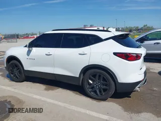 2022 Chevrolet Blazer LT z VIN 3GNKBDRS0NS135906, wystawiony jako IAAI lot #42070239 z przebiegiem 127 017 mil mil oraz . Historia ofert i sprzedaży dostępna na DreamBid. Obrazek 15.