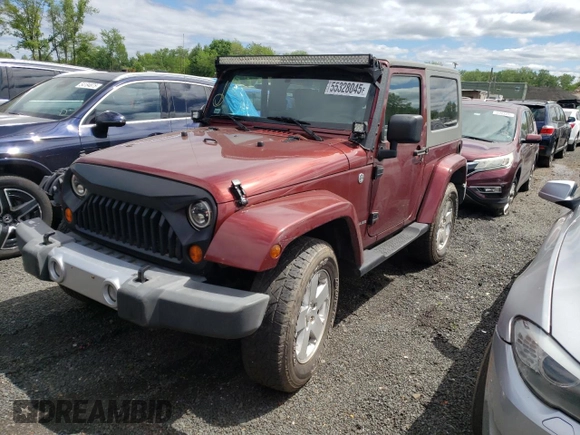 2008 Jeep Wrangler Sahara z VIN 1J4FA54198L505014, wystawiony jako Copart lot #55328045 z przebiegiem 128 049 mil mil oraz Szkoda całkowita • Salvage title. Historia ofert i sprzedaży dostępna na DreamBid. Obrazek 1.
