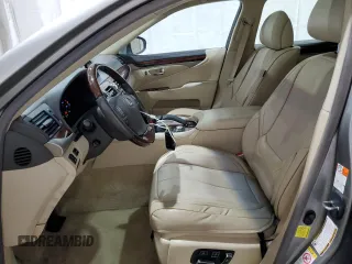 2017 Lexus LS with VIN JTHBL5EF1H5146379, listed as a Copart auction lot 52352925 with 82,320 mi miles and Non Repairable. Bid and sale history available at carsss.com. Image 7.