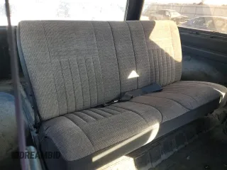 1989 Ford Bronco XL with VIN 1FMEU15N3KLB14186, listed as a Copart auction lot 41704835 with 70,693 mi miles and Clean Title. Bid and sale history available at carsss.com. Image 10.