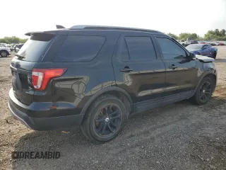 2017 Ford Explorer XLT с VIN 1FM5K7D89HGB53452, выставлен на аукционе Copart как лот 54400615 с пробегом 140 947 миль миль и Списание • Salvage title. История ставок и продаж доступна на DreamBid. Изображение 3.