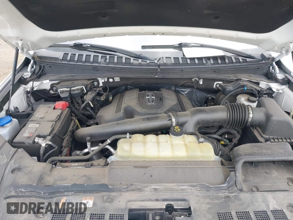 2020 Lincoln Navigator Reserve z VIN 5LMJJ3LT3LEL05128, wystawiony jako IAAI lot #42177716 z przebiegiem 54 175 mil mil oraz . Historia ofert i sprzedaży dostępna na DreamBid. Obrazek 10.