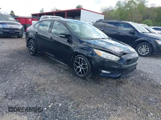 2015 Ford Focus SE с VIN 1FADP3F24FL361090, выставлен на аукционе IAAI как лот 42168233 с пробегом 138 282 миль миль и . История ставок и продаж доступна на DreamBid. Изображение 1.