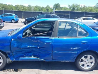 2006 Nissan Sentra 1.8 S with VIN 3N1CB51D06L526391, listed as a IAAI auction lot 39504566 with 200,000 mi miles. Bid and sale history available at carsss.com. Image 13.