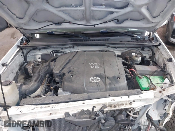 2009 Toyota Tacoma with VIN 5TEMU52N89Z620734, listed as a IAAI auction lot 41365825 with 336,070 mi miles and . Bid and sale history available at DreamBid. Image 10.