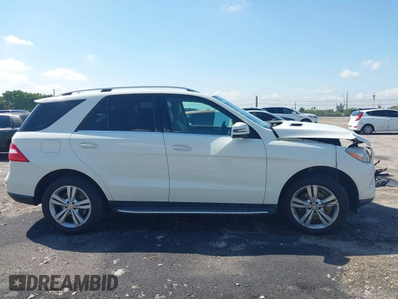 2013 Mercedes-Benz M 350 with VIN 4JGDA5JB0DA137429, listed as a IAAI auction lot 41936114 with 120,106 mi miles and . Bid and sale history available at DreamBid. Image 14.