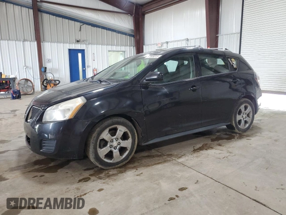 2009 Pontiac Vibe z VIN 5Y2SM67099Z410763, wystawiony jako Copart lot #57608015 z przebiegiem 172 308 mil mil oraz Tytuł czysty. Historia ofert i sprzedaży dostępna na DreamBid. Obrazek 1.