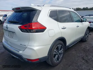 2017 Nissan Rogue SL with VIN 5N1AT2MV7HC731043, listed as a IAAI auction lot 41301474 with 95,458 mi miles. Bid and sale history available at carsss.com. Image 4.