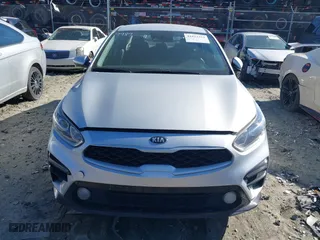 2019 Kia Forte LXS with VIN 3KPF24AD3KE118762, listed as a IAAI auction lot 41823333 with 76,446 mi miles. Bid and sale history available at carsss.com. Image 11.