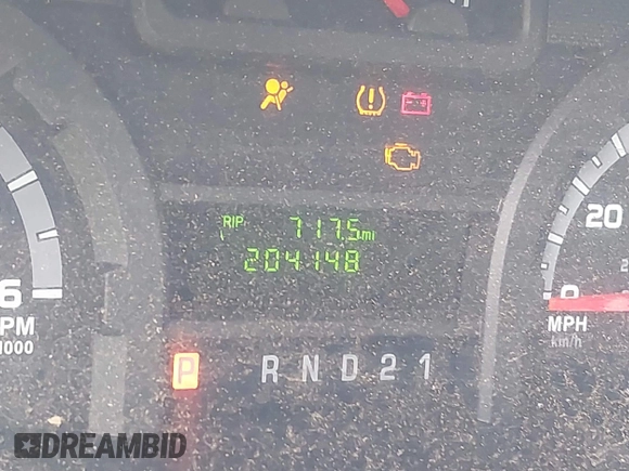 2013 Ford Econoline Passenger XL z VIN 1FBSS3BL0DDA07125, wystawiony jako IAAI lot #42791757 z przebiegiem 204 148 mil mil oraz . Historia ofert i sprzedaży dostępna na DreamBid. Obrazek 15.