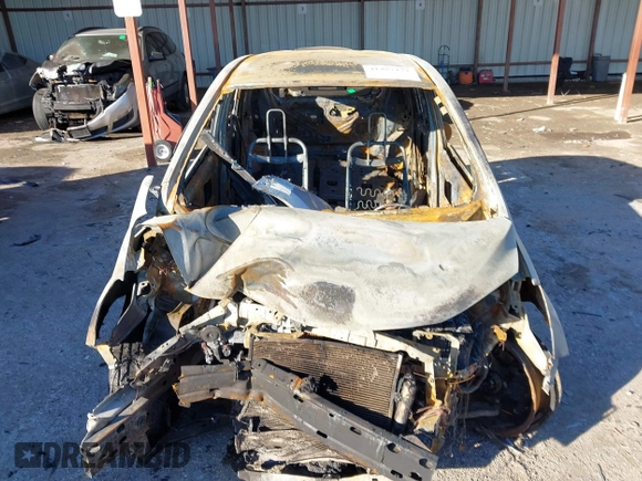 2016 Nissan Note S z VIN 3N1CE2CP5GL370377, wystawiony jako IAAI lot #41467132 z przebiegiem Nie podano mil oraz . Historia ofert i sprzedaży dostępna na DreamBid. Obrazek 11.
