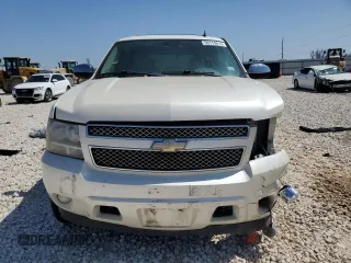 2009 Chevrolet Tahoe LTZ с VIN 1GNFC33019R222982, выставлен на аукционе Copart как лот 50114615 с пробегом 171 622 миль миль и Списание • Salvage title. История ставок и продаж доступна на DreamBid. Изображение 5.