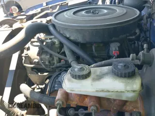 1996 Dodge Dakota SLT z VIN 1B7FL26X0TW703441, wystawiony jako IAAI lot #42859049 z przebiegiem 179 462 mil mil oraz . Historia ofert i sprzedaży dostępna na DreamBid. Obrazek 12.