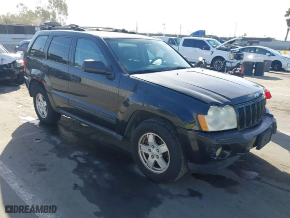 2005 Jeep Grand Cherokee Laredo with VIN 1J8GS48K95C615330, listed as a IAAI auction lot 41719101 with 152,186 mi miles. Bid and sale history available at carsss.com. Image 1.