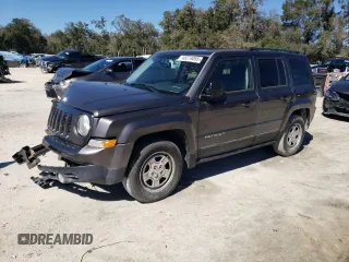 2016 Jeep Patriot Sport z VIN 1C4NJPBA2GD670315, wystawiony jako Copart lot #45274055 z przebiegiem 81 594 mil mil oraz Szkoda całkowita • Salvage title. Historia ofert i sprzedaży dostępna na DreamBid. Obrazek 1.