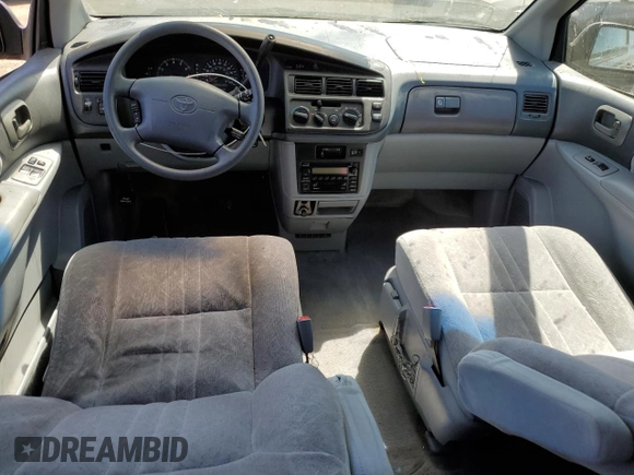 2000 Toyota Sienna LE with VIN 4T3ZF13C6YU296375, listed as a Copart auction lot 63846875 with 279,915 mi miles and Salvage title. Bid and sale history available at DreamBid. Image 8.