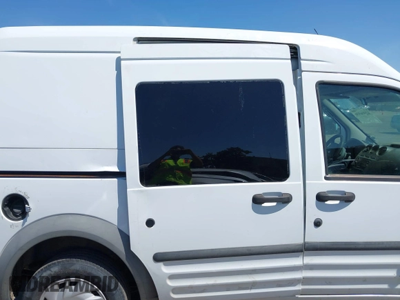 2013 Ford Transit Connect XLT with VIN NM0LS6BN3DT134277, listed as a IAAI auction lot 42356936 with 269,560 mi miles and . Bid and sale history available at DreamBid. Image 6.