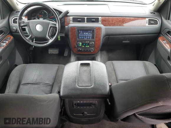 2010 Chevrolet Suburban LS with VIN 1GNUCHE05AR183058, listed as a Copart auction lot 89012175 with 236,493 mi miles and Salvage Title. Bid and sale history available at carsss.com. Image 8.