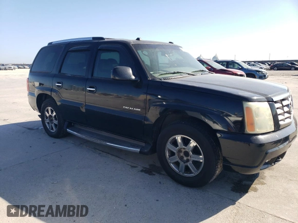 2004 Cadillac Escalade z VIN 1GYEC63T54R139039, wystawiony jako Copart lot #86274414 z przebiegiem 267 218 mil mil oraz Czysty tytuł • Clean title. Historia ofert i sprzedaży dostępna na DreamBid. Obrazek 4.