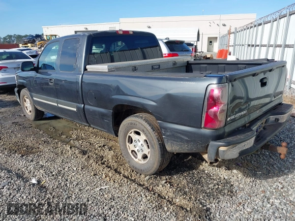 2004 Chevrolet Silverado 1500 Work Truck with VIN 2GCEC19T441204973, listed as a IAAI auction lot 41575021 with Not Provided miles. Bid and sale history available at carsss.com. Image 6.