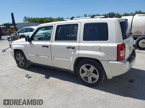 2007 Jeep Patriot Limited with VIN 1J8FT48W67D368700, listed as a Copart auction lot 49451105 with 177,783 mi miles and Salvage title. Bid and sale history available at DreamBid. Image 2.