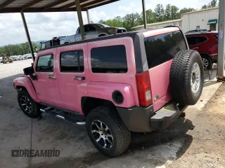 2006 Hummer H3 z VIN 5GTDN136268207193, wystawiony jako Copart lot #57705195 z przebiegiem 150 051 mil mil oraz Czysty tytuł • Clean title. Historia ofert i sprzedaży dostępna na DreamBid. Obrazek 2.