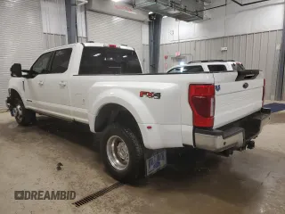 2022 Ford F-350 XL with VIN 1FT8W3DT7NEG24296, listed as a Copart auction lot 46911675 with 42,076 mi miles and Salvage Title. Bid and sale history available at DreamBid. Image 2.