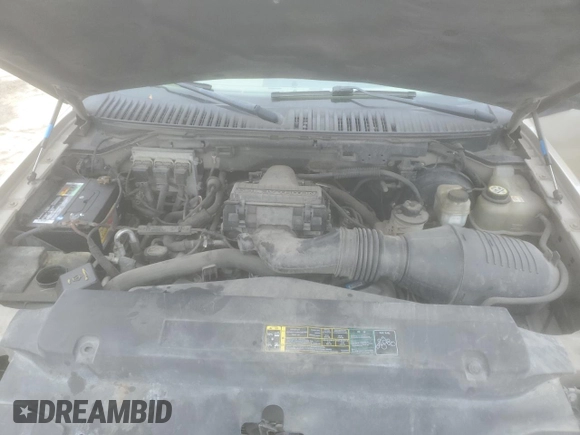2005 Ford Expedition Special Service with VIN 1FMFU16505LA16305, listed as a Copart auction lot 43919845 with 307,076 mi miles and Salvage Title. Bid and sale history available at carsss.com. Image 14.