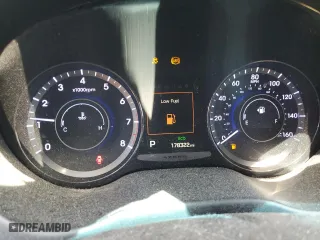 2015 Hyundai Azera Limited with VIN KMHFH4JG9FA473867, listed as a Copart auction lot 53727935 with 178,322 mi miles and Clean Title. Bid and sale history available at carsss.com. Image 9.