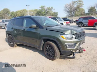2021 Jeep Compass Sport with VIN 3C4NJDAB2MT591225, listed as a IAAI auction lot 40304781 with 63,948 mi miles and . Bid and sale history available at carsss.com. Image 1.