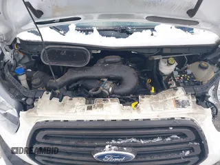 2019 Ford Transit with VIN 1FTYR1YMXKKA90870, listed as a IAAI auction lot 41327304 with 92,865 mi miles and . Bid and sale history available at DreamBid. Image 10.