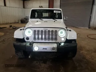 2015 Jeep Wrangler Unlimited Wrangler X with VIN 1C4HJWEG7FL671259, listed as a Copart auction lot 52334325 with 81,244 mi miles and Clean title. Bid and sale history available at DreamBid. Image 5.