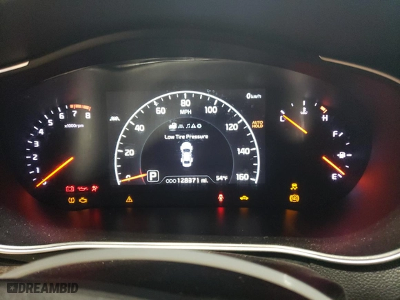 2014 Kia Cadenza Premium with VIN KNALN4D72E5125294, listed as a Copart auction lot 53918175 with 128,371 mi miles and Clean Title. Bid and sale history available at carsss.com. Image 9.