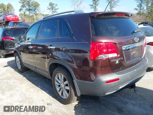 2011 Kia Sorento EX with VIN 5XYKU3A12BG089184, listed as a IAAI auction lot 41145941 with 111,597 mi miles. Bid and sale history available at carsss.com. Image 3.