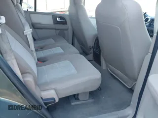 2003 Ford Expedition XLT with VIN 1FMFU16W93LB08888, listed as a IAAI auction lot 41290047 with 220,561 mi miles. Bid and sale history available at carsss.com. Image 8.