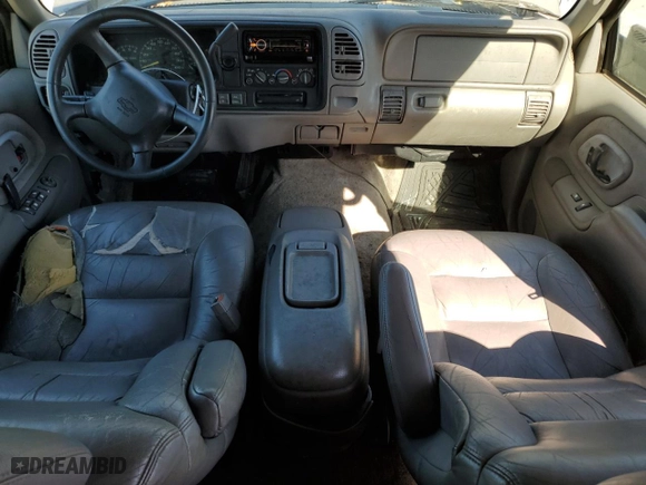 1998 Chevrolet Tahoe with VIN 1GNEK13R5WJ371083, listed as a Copart auction lot 76305624 with 186,100 mi miles and Clean Title. Bid and sale history available at carsss.com. Image 8.
